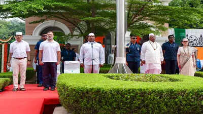 Congress invokes mahatma gandhi netaji and tagore to defend two stanza vande mataram stance.jpg