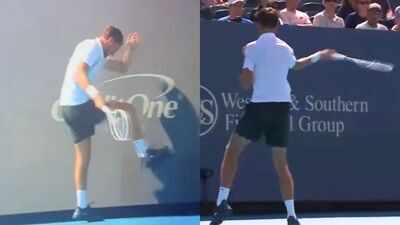 Daniil medvedev loses cool screengrabs.jpg