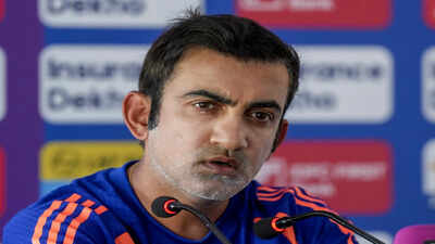 Ind vs sl 2nd test training.jpg