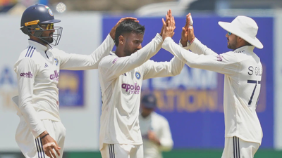 India vs sri lanka test.jpg