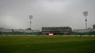 Pakistan v australia odi series game 3.jpg
