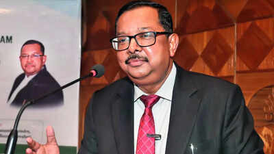 Right to question not defiance every dissent not a threat sc judge.jpg