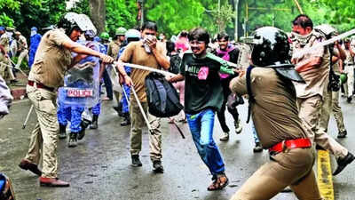 Sc to set up panel to probe cop excesses on neet protesters.jpg