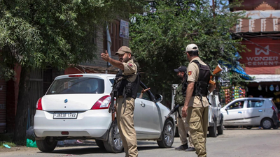 Security personnel in kulgam.jpg