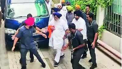 Sukhir badal attacked.jpg
