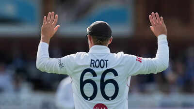 1789060287 england pakistan cricket.jpg