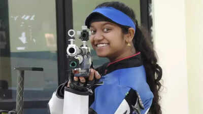 1789889950 elavenil valarivan.jpg