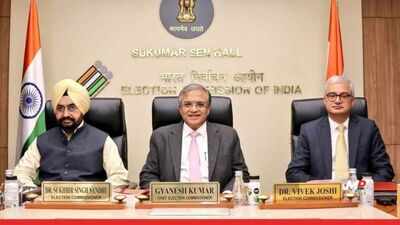 Dr sukhbir singh sandhu gyanesh kumar dr vivek joshi.jpg