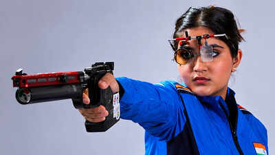 Esha singh makes womens 25m pistol final at asian games 2026.jpg