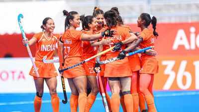 India womens hockey asian games.jpg