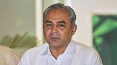 Mohsin naqvi pti photo.jpg