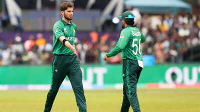 Netherlands pakistan t20 wcup cricket.jpg