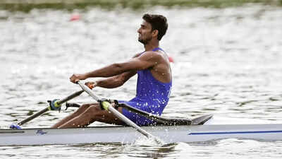 Satnam salman win rowing bronze.jpg