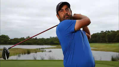 Shiv kapur photo by paul kanegetty images.jpg