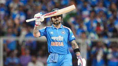 Virat kohli 2709 bcci.jpg