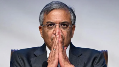 1792684846 cec gyanesh kumar.jpg