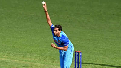 Bhuvneshwar kumar returns after 4 years as india announces t20 squad against new zealand.jpg