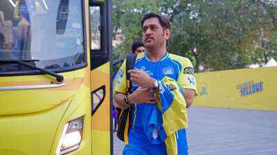 Dhoni 2510 bcci.jpg