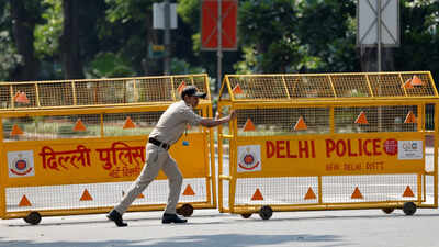 Govt issues clarification on unconditional apology in sc over internet shutdown 1792066657849.jpg