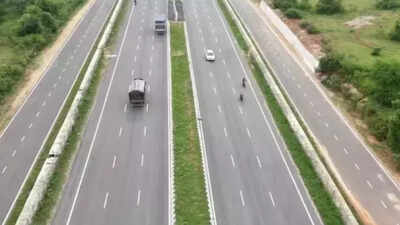 National highway project awards jump 63 pc to 2236 km in apr sept fy27 mospi data.jpg