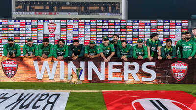 Pakistan sri lanka cricket.jpg