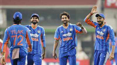 Shreyas team 1410 s.jpg