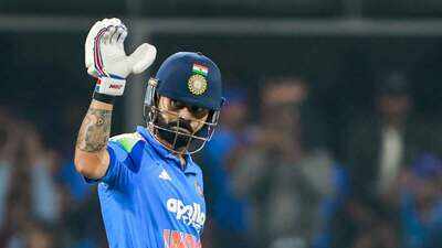 Virat kohli 1210 sd.jpg